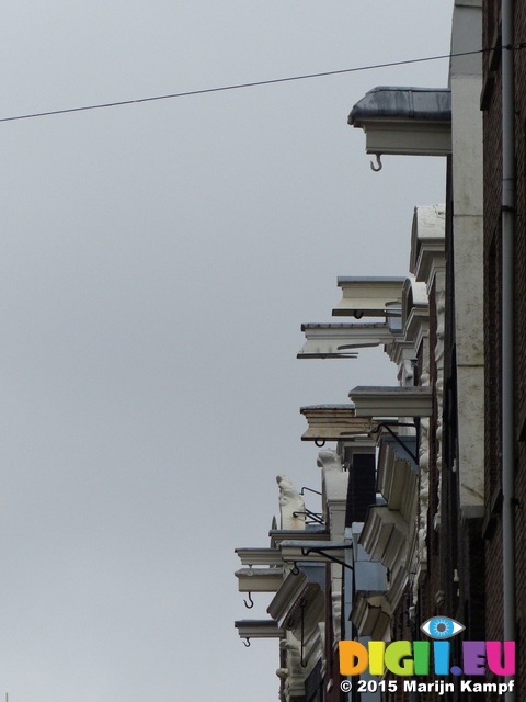 FZ014548 Beams with pulley's on Amsterdam canal houses